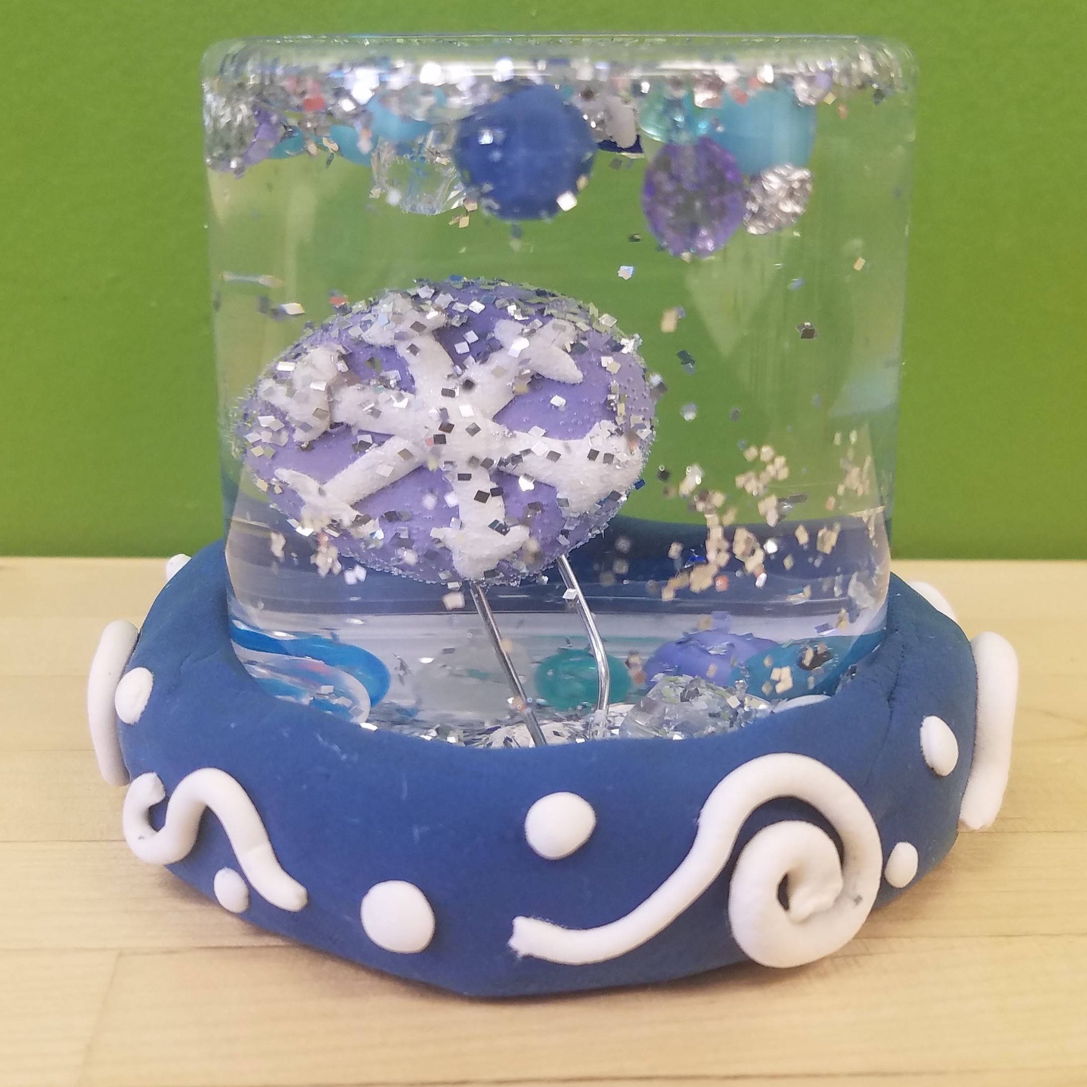 Kidcreate Studio - Fayetteville, How to Make a Snow Globe Art Project